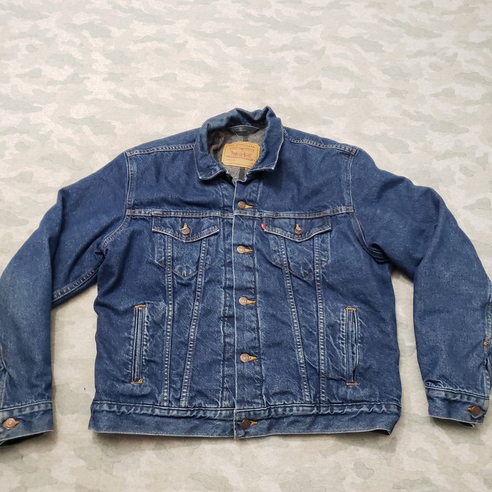 Vintage Levi's Trucker Jacket Men 44 Blue Denim Dark Wash Blanket Lined USA Made